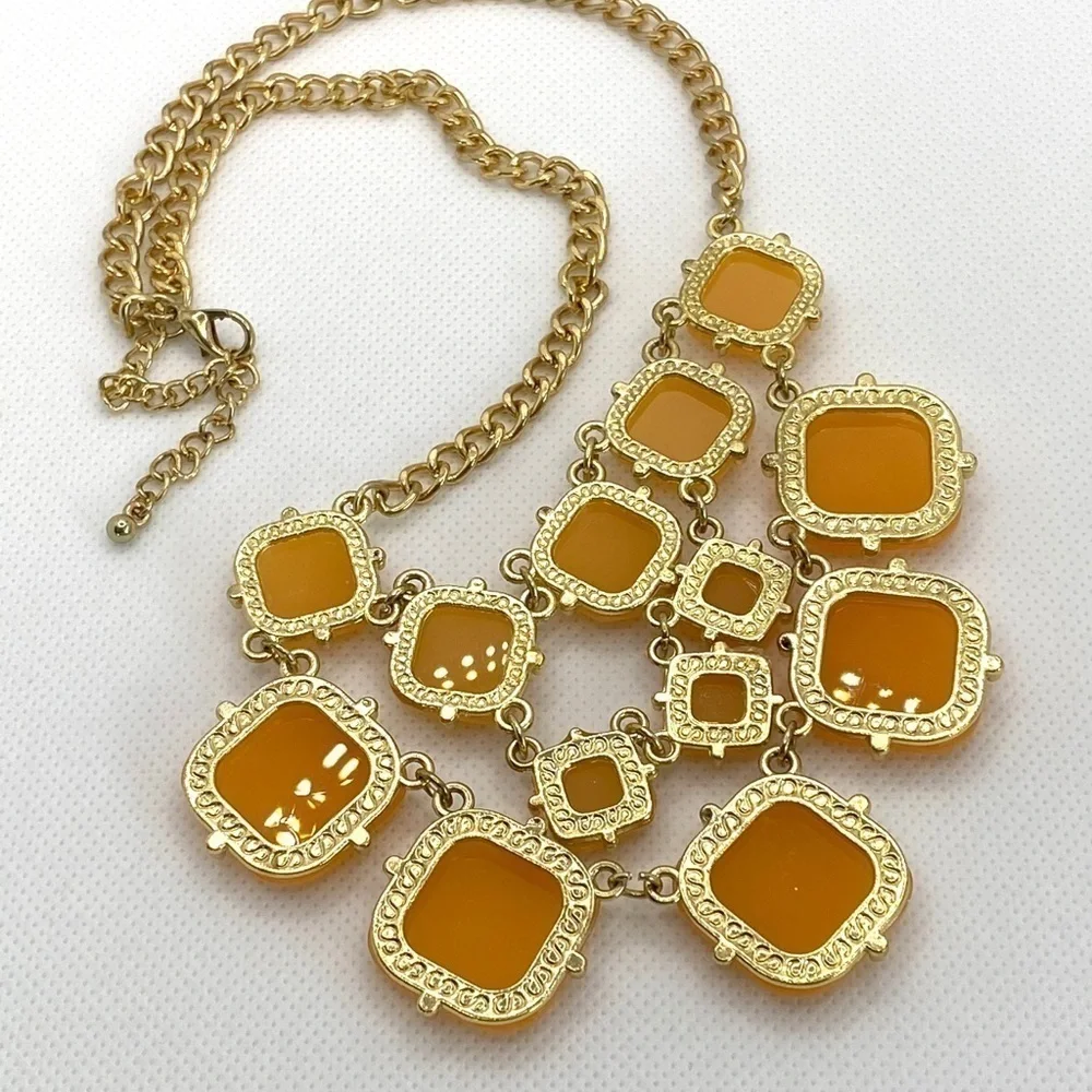 Fashion Necklace apron style 18”